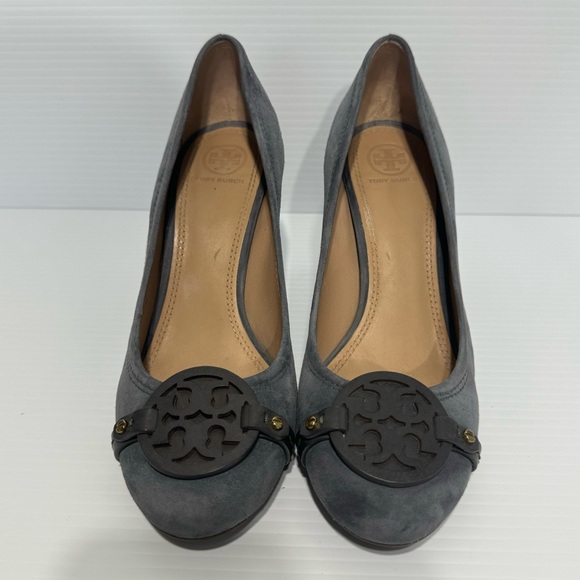 Tory Burch Mini Miller Gray Suede Logo Heels Size 8 1/2 - Picture 7 of 15